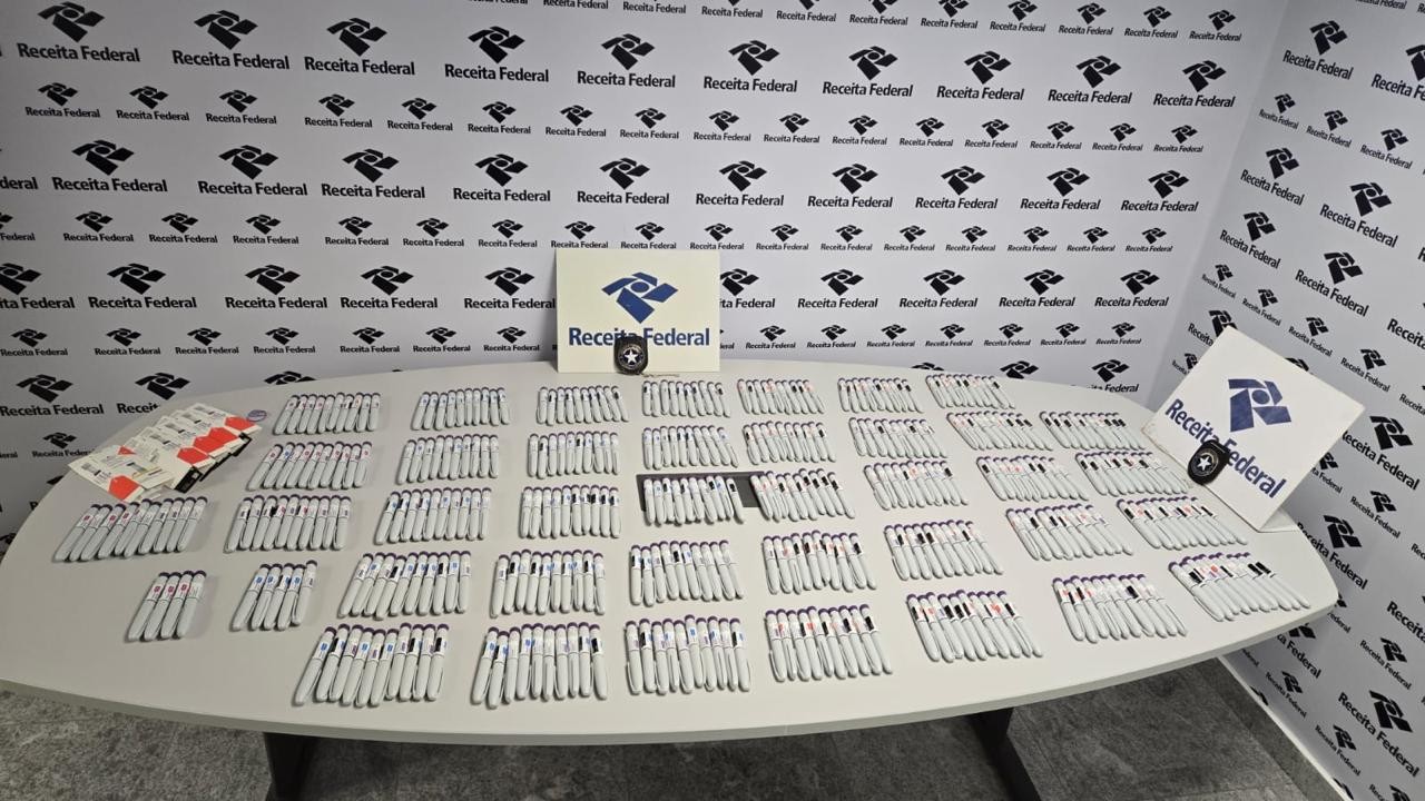 Mercado informal de caneta emagrecedora derruba farmácias na B3 — Itaú acha exagero