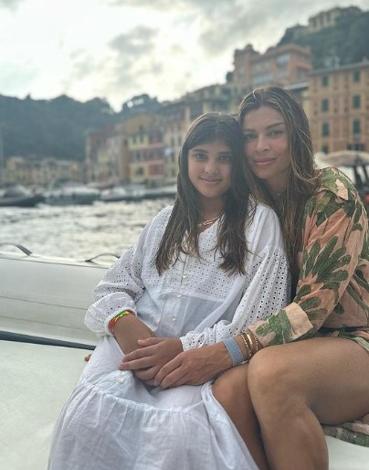 Grazi Massafera com a filha, Sofia, em Portofino, na Itália — Foto: Reprodução/Instagram