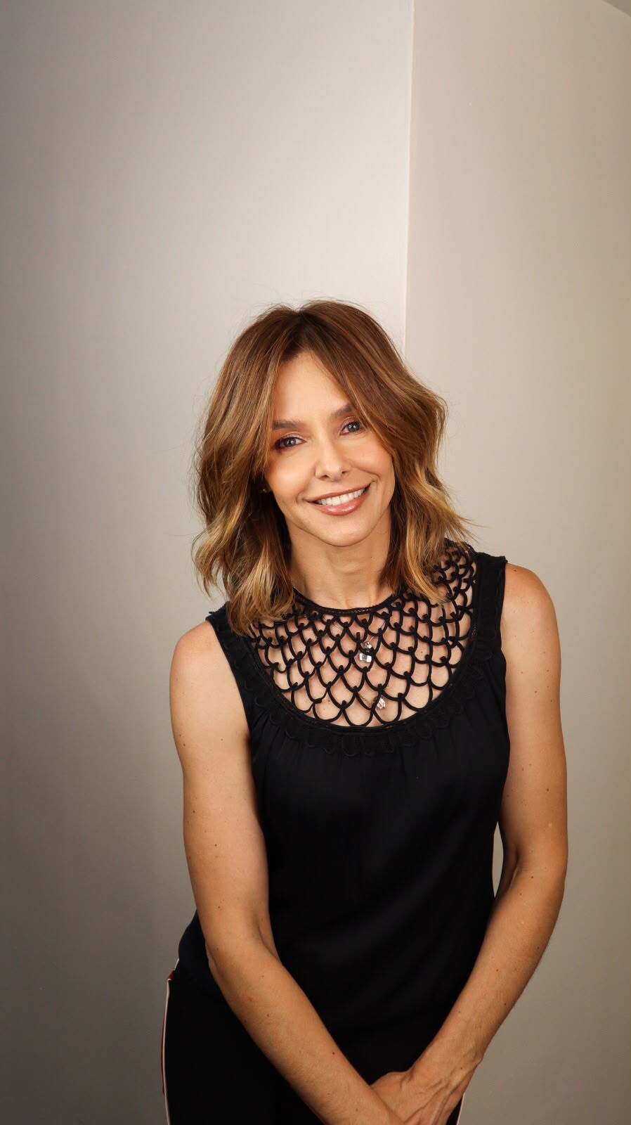 Bianca Rinaldi fala de novela vertical, da relação com as Paquitas e da vida com a família no interior de São Paulo