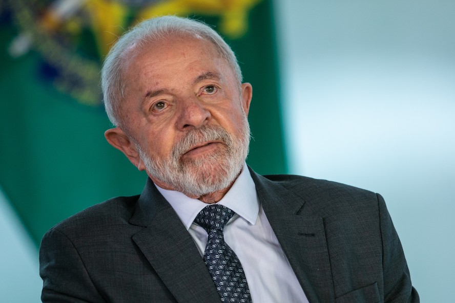 O presidente Lula em cerimônia no Palácio do Planalto; Ipec apontou deterioração da imagem do governo