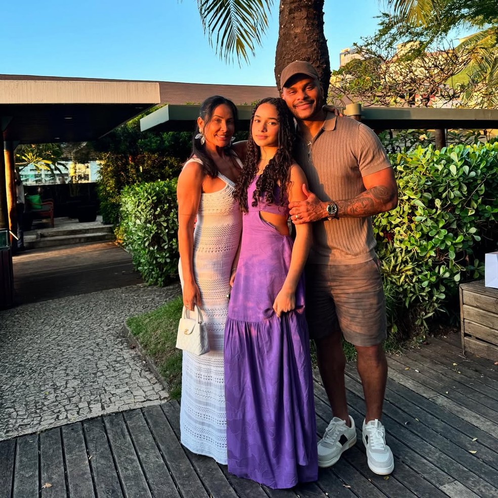 Scheila Carvalho e Tony Salles são pais de Giullia — Foto: Reprodução Instagram