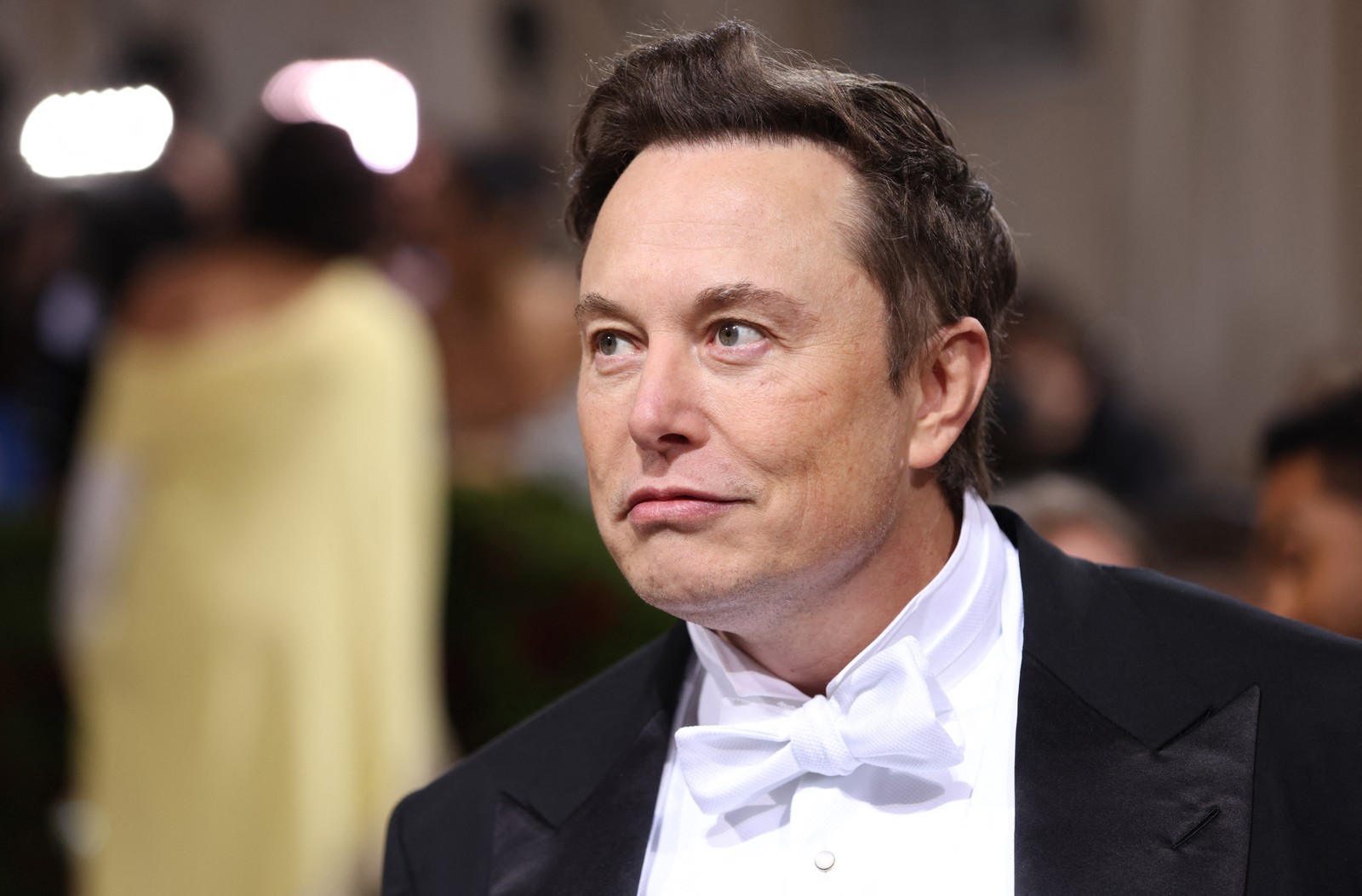 Musk esteve no Met Gala em 2018. Embora seja o homem mais rico do mundo, esse ingresso ele não pode comprar: só podem comparecer os convidados pelos organizadoresREUTERS