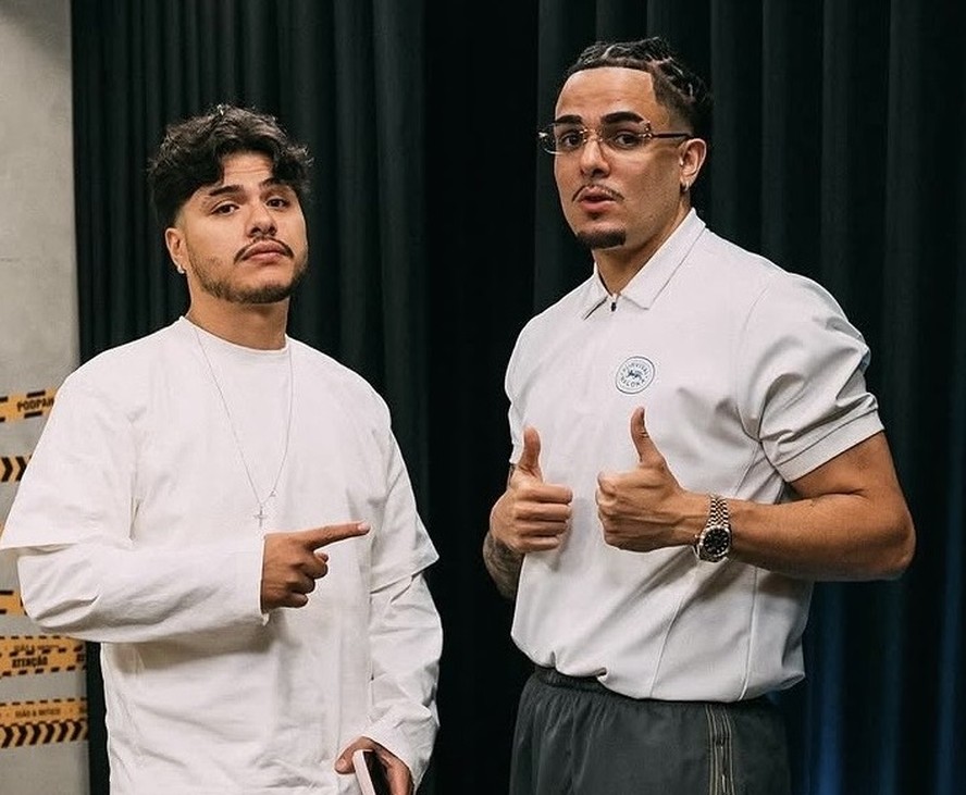 Globo desenvolve programa de humor com apresentadores do 'Podpah'