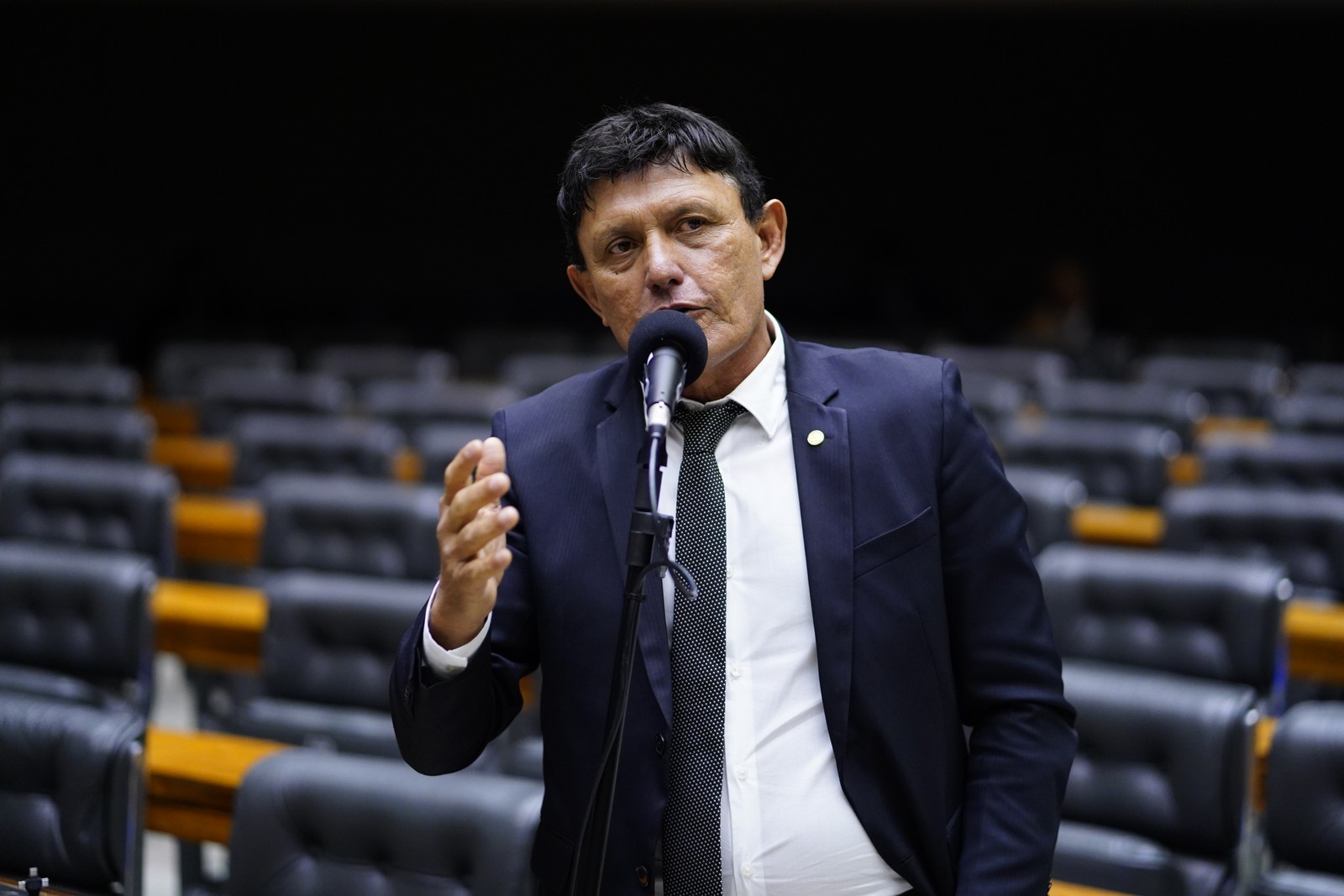 Titular, o Delegado Éder Mauro (PA) também representará o PL na CPI do MST.  — Foto: Pablo Valadares / Câmara dos Deputados