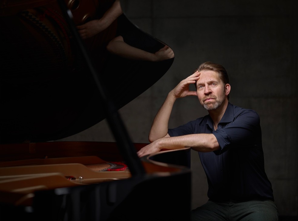 O premiado pianista norueguês Leif Ove Andsnes — Foto: Helge Hansen Montag/Divulgação