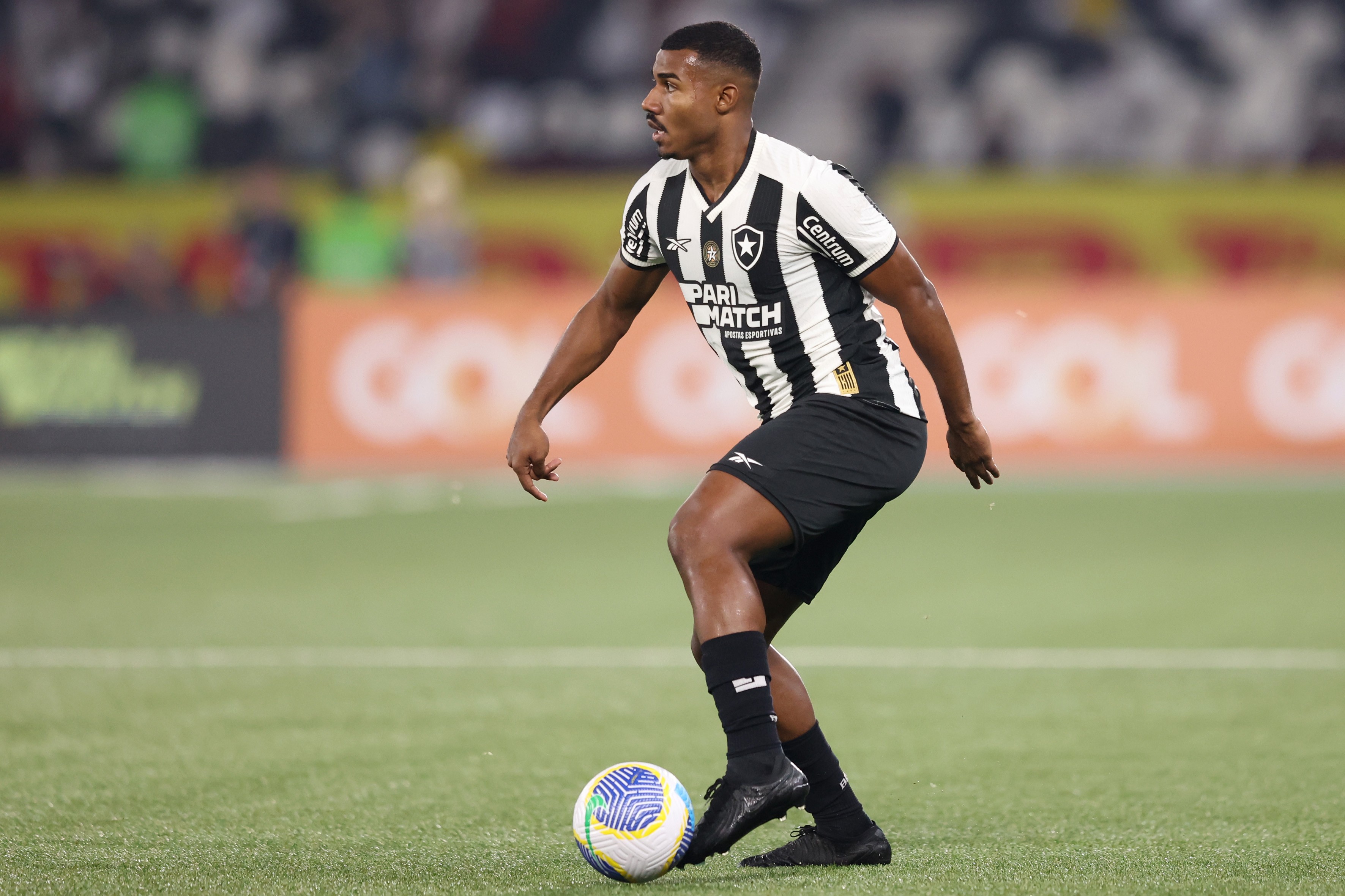 Botafogo projeta retornos de Eduardo e Cuiabano após a data Fifa