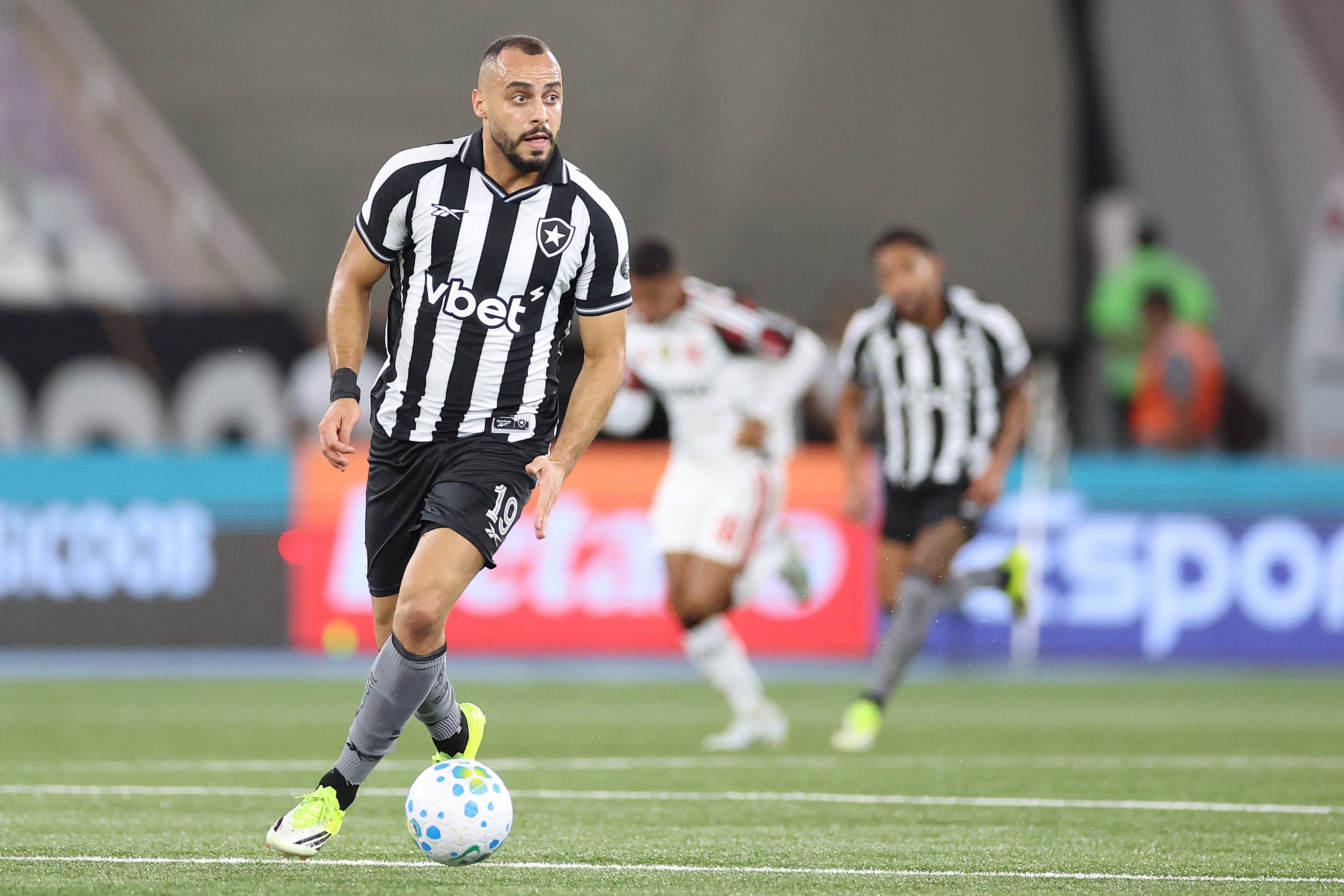 Arthur Cabral: Botafogo Forward’s Career & Stats 2024