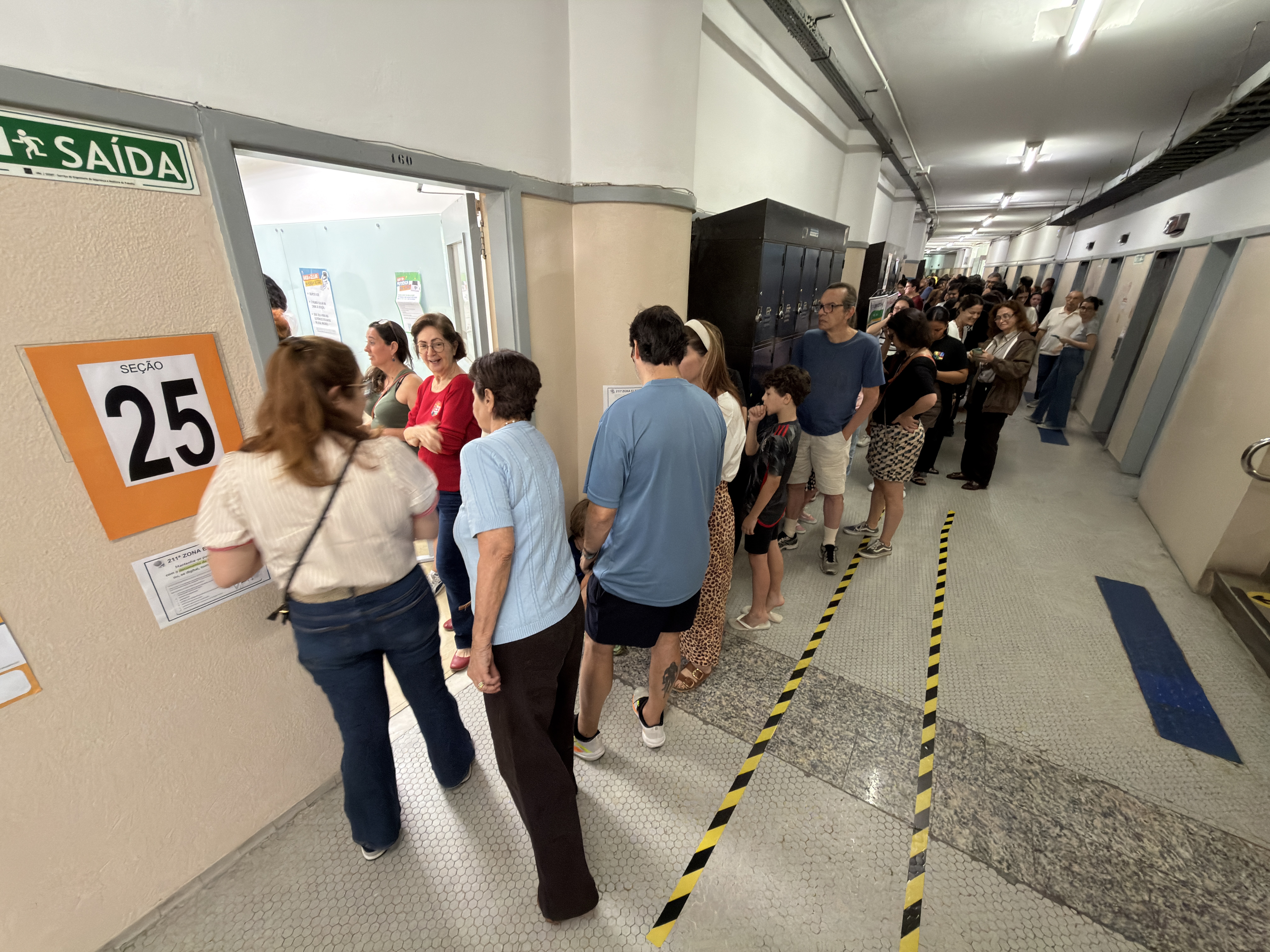 TSE recua após anunciar mudança de endereço em 2.033 seções e reduz lista para 438