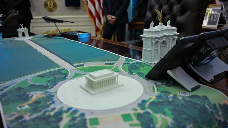 Trump planeja arco do triunfo em Washington para comemorar o 250º aniversário de independência dos EUA