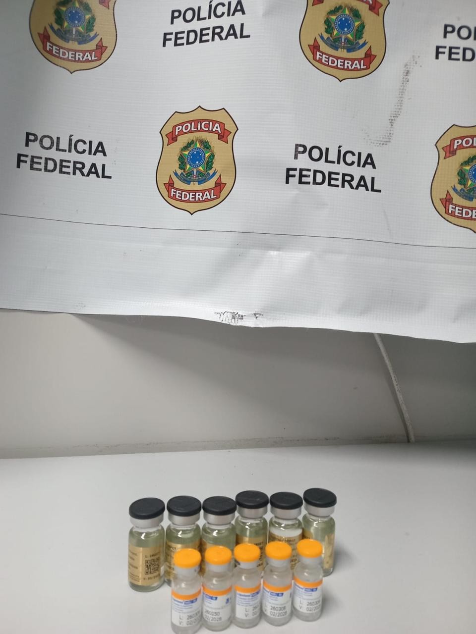 Mulher é presa pela PF no Galeão com medicamentos para emagrecimento e anabolizantes sem autorização