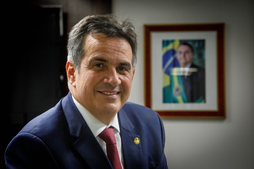 Ciro Nogueira reage e responde ao ex-comandante da Aeronáutica