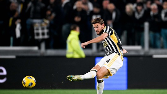 Zagueiro da Juventus será julgado por dirigir embriagado na Itália