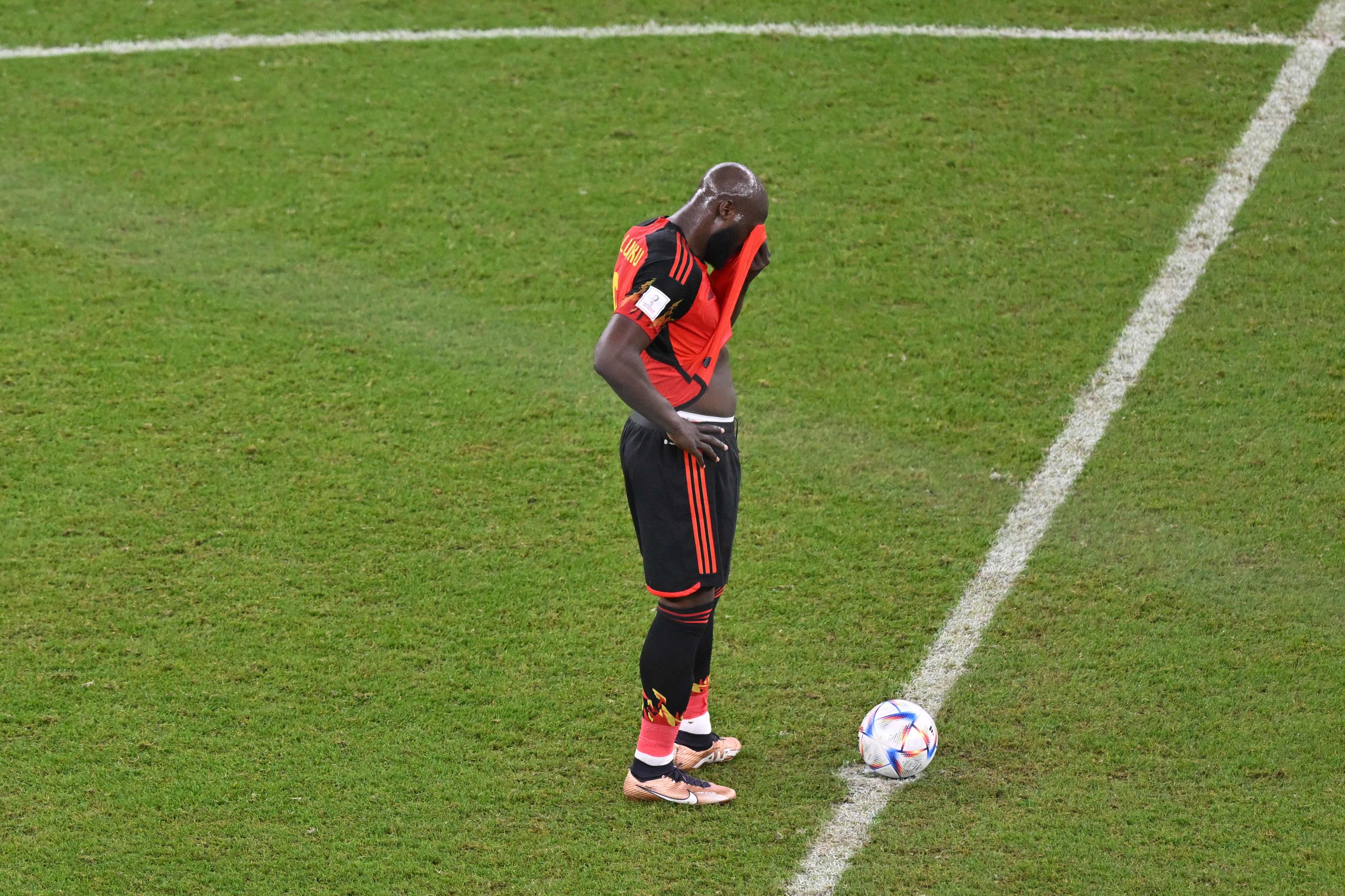 Lukaku pede dispensa dos amistosos pela Bélgica para focar na recuperação física