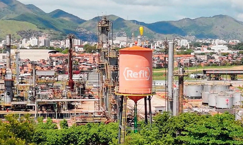 Ministério Público do Rio defende falência da Refit