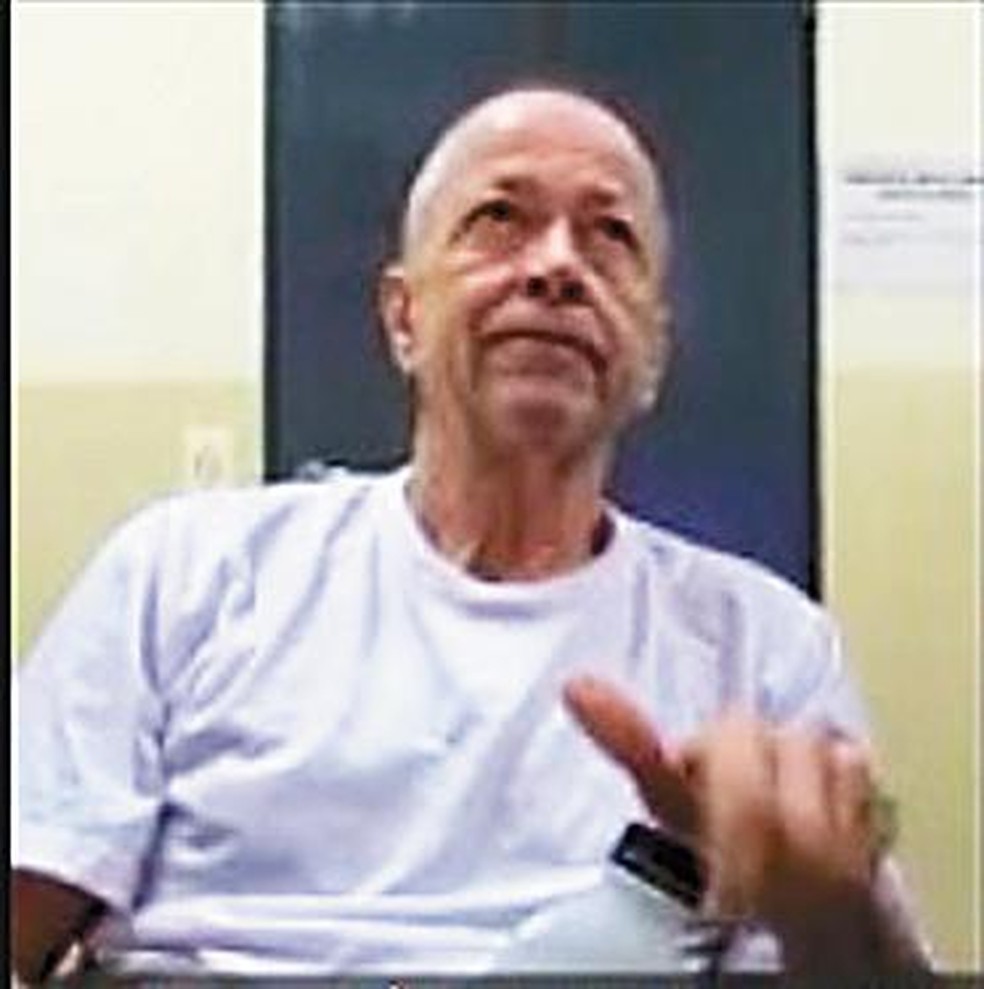 O deputado federal Chiquinho Brazão assiste audiência, por meio de videoconferência, na Penitenciária Federal de Mato Grosso — Foto: Reprodução