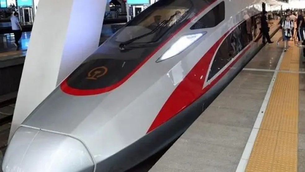 Velocidade média do Fuxing é 350 km/h — Foto: Reprodução Redes Sociais
