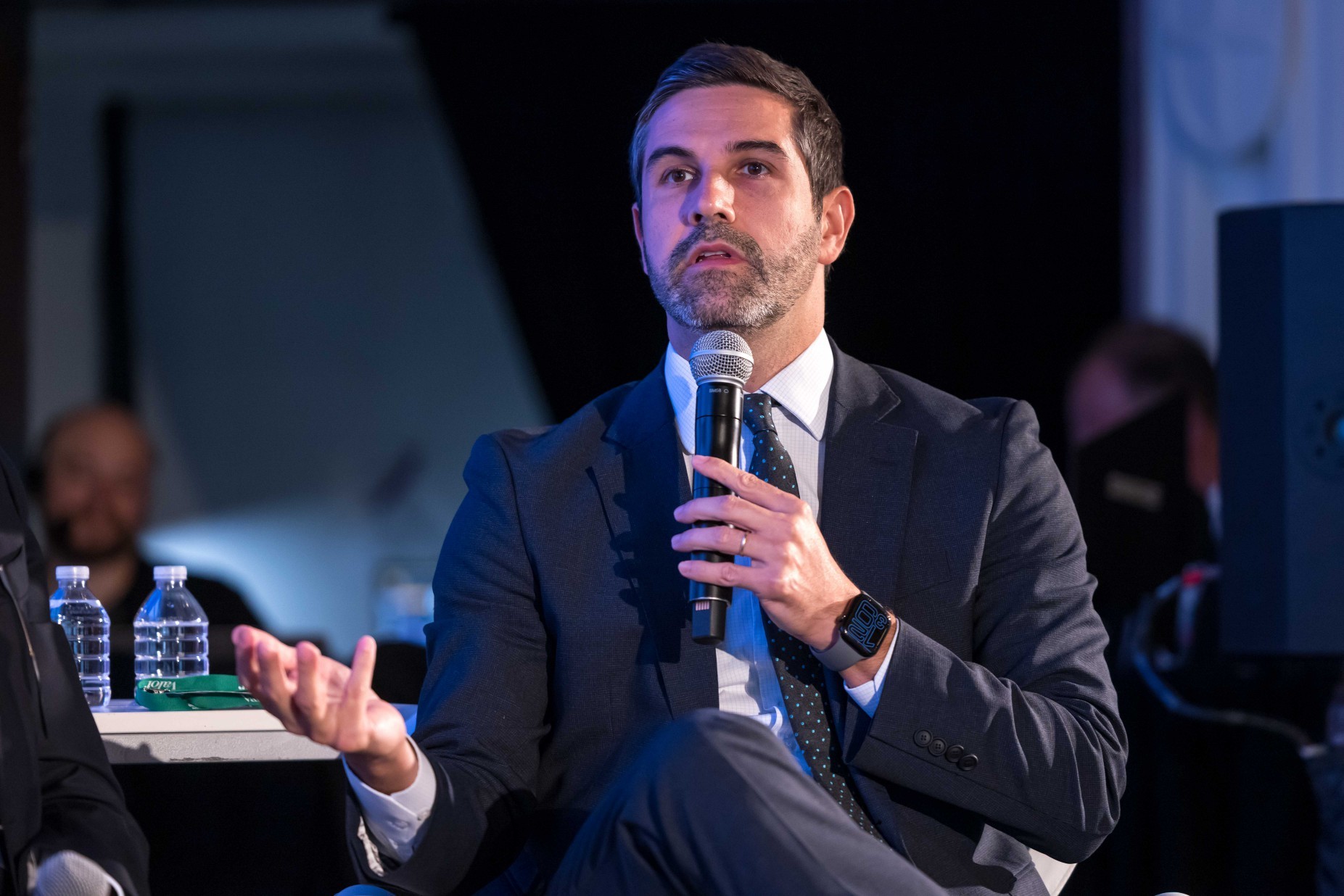 Tarifas dos EUA 'aumentam custos e criam obstáculos a investimentos', diz Câmara Americana de Comércio