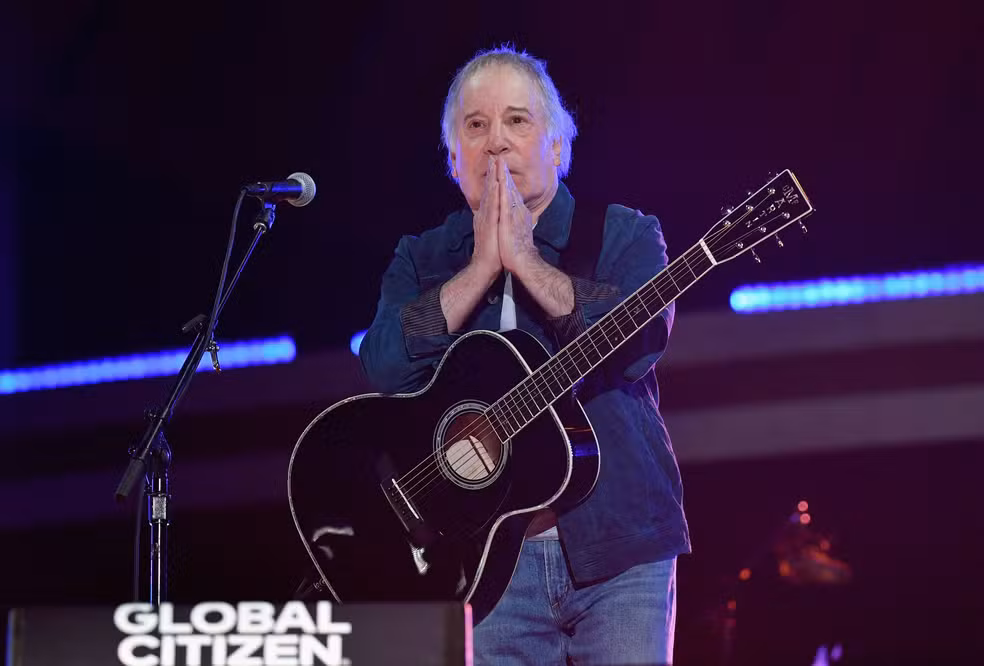 Cantor e compositor Paul Simon em apresentação no Central Park, em NY, em 2021 — Foto: Angela Weiss / AFP