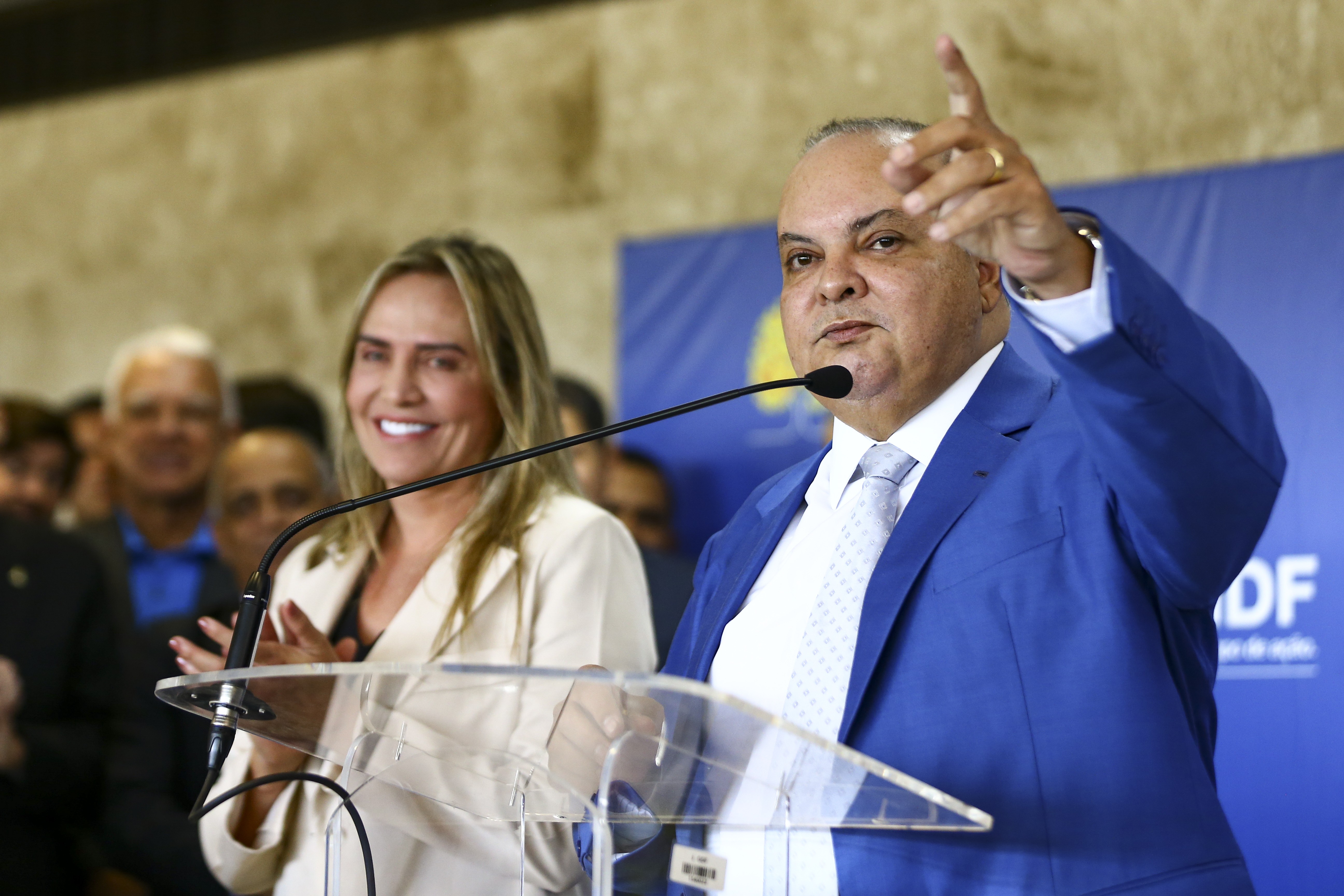 Ibaneis e Celina Leão rompem no DF em meio a desgaste causado por caso Master: 