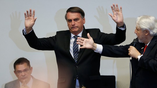 Oposição cogita boicotar votação final da CPI do Golpe que pode indiciar Bolsonaro