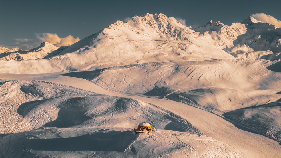 Cúpula de gelo conhecida como Corona Mico, na Itália. Local em que Lucas Pinheiro, medalhista de ouro nos Jogos de Inverno, irá descansar até retornar ao Brasil — Foto: Divulgação / Corona Cero