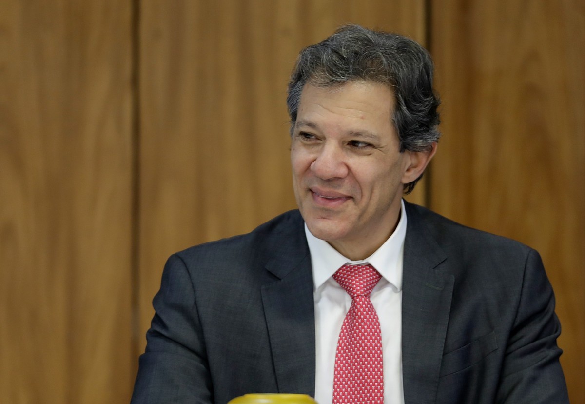 Pacote Fiscal 2025: Haddad Anuncia Corte de R$ 25 a R$ 30 Bilhões