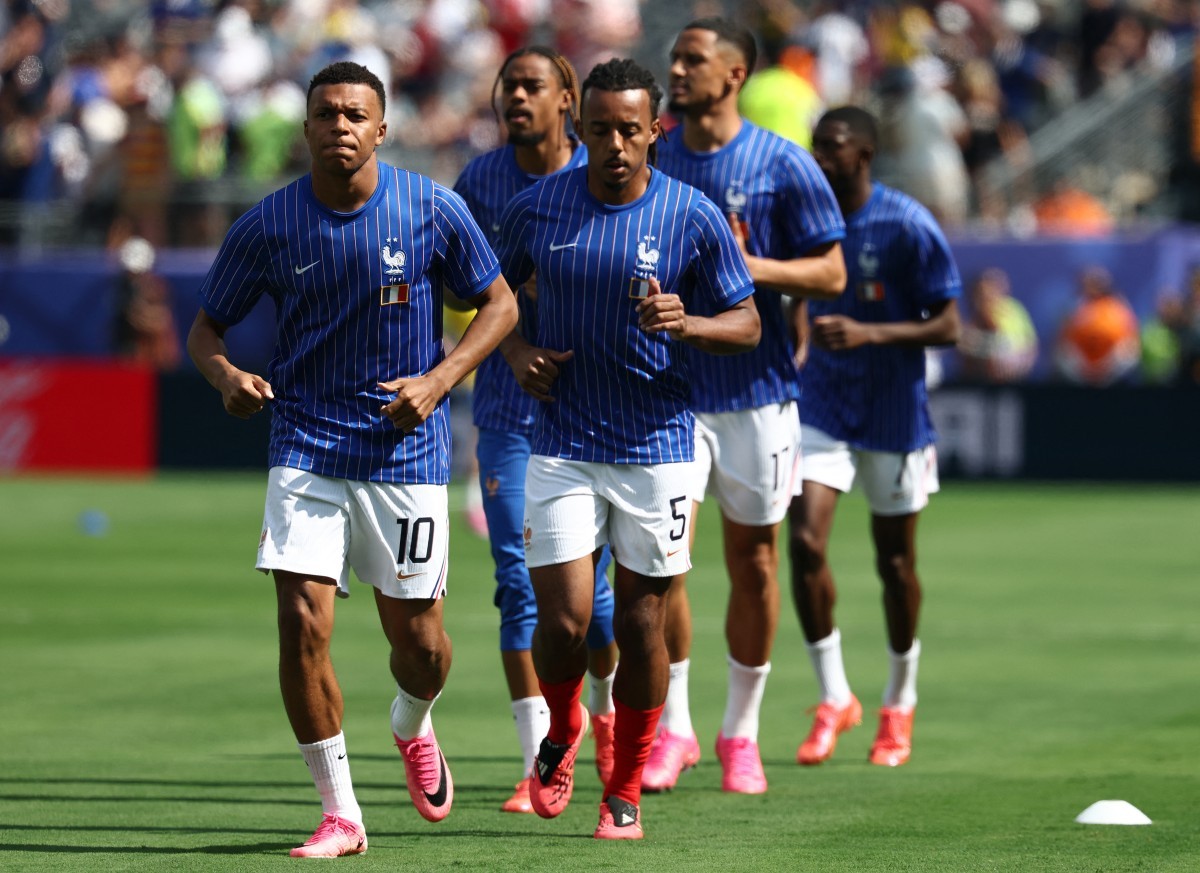 França: Sem Medo, Mas Com Respeito à Espanha na Copa