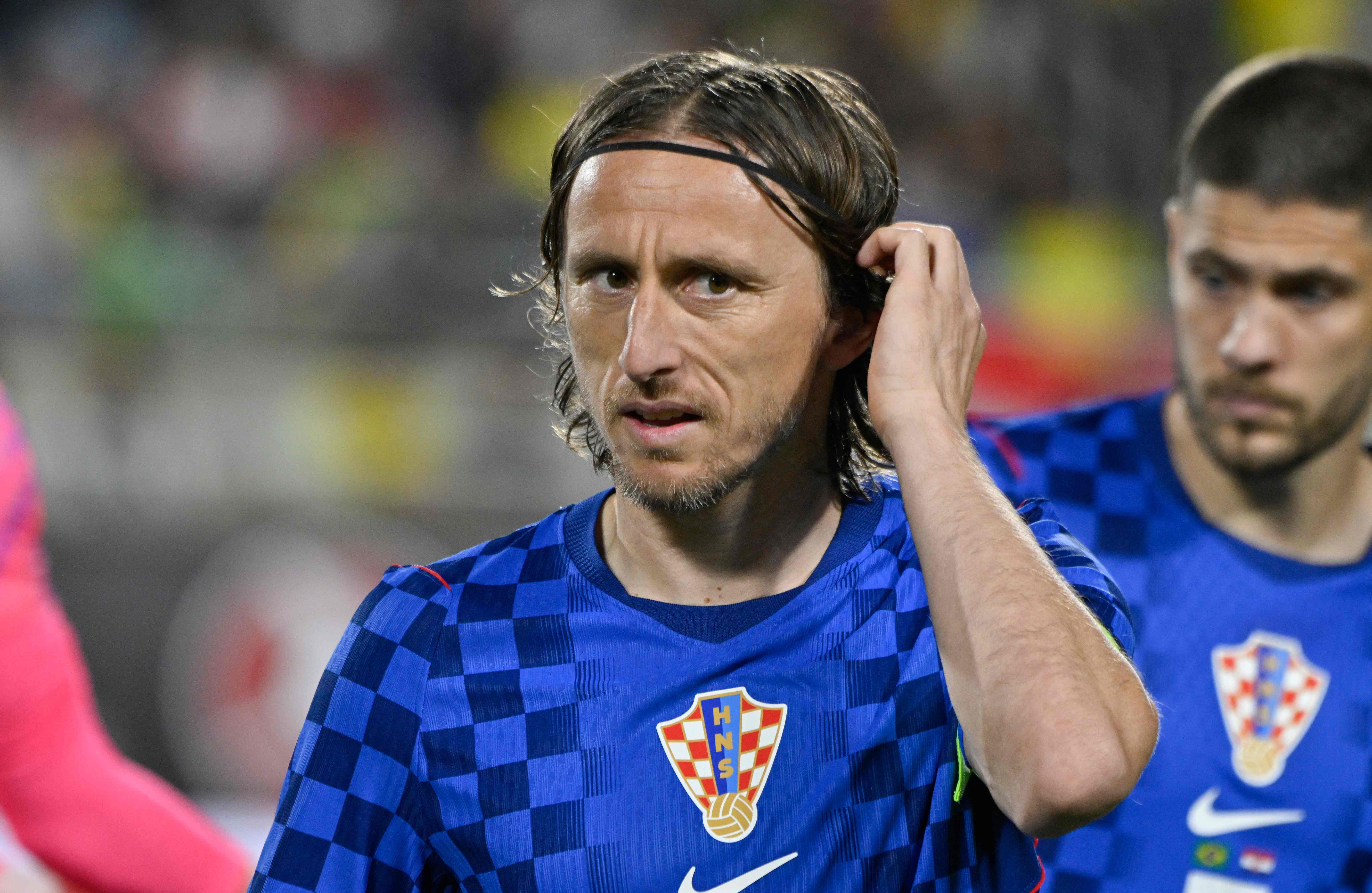 Em brincadeira, Ancelotti tenta levar Modric para sele&ccedil;&atilde;o: 'Voc&ecirc; n&atilde;o tem um av&ocirc; brasileiro?'