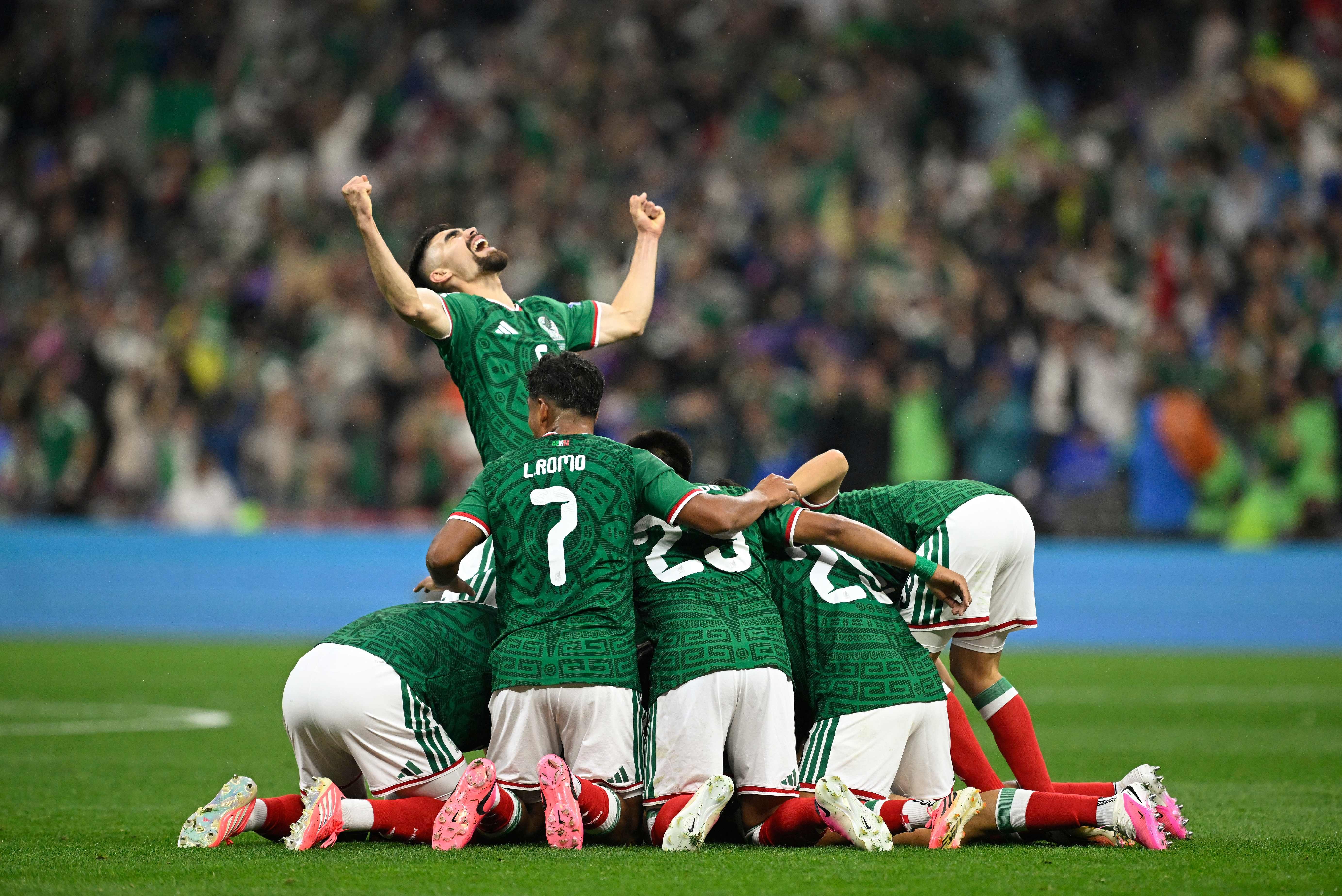 México Quebra Jejum Histórico em Copas com Vitória no Azteca