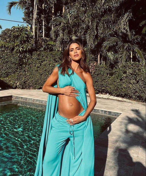 Camila Coelho anuncia a primeira gravidez: Estou muito feliz - Jornal A  Gazeta do Acre