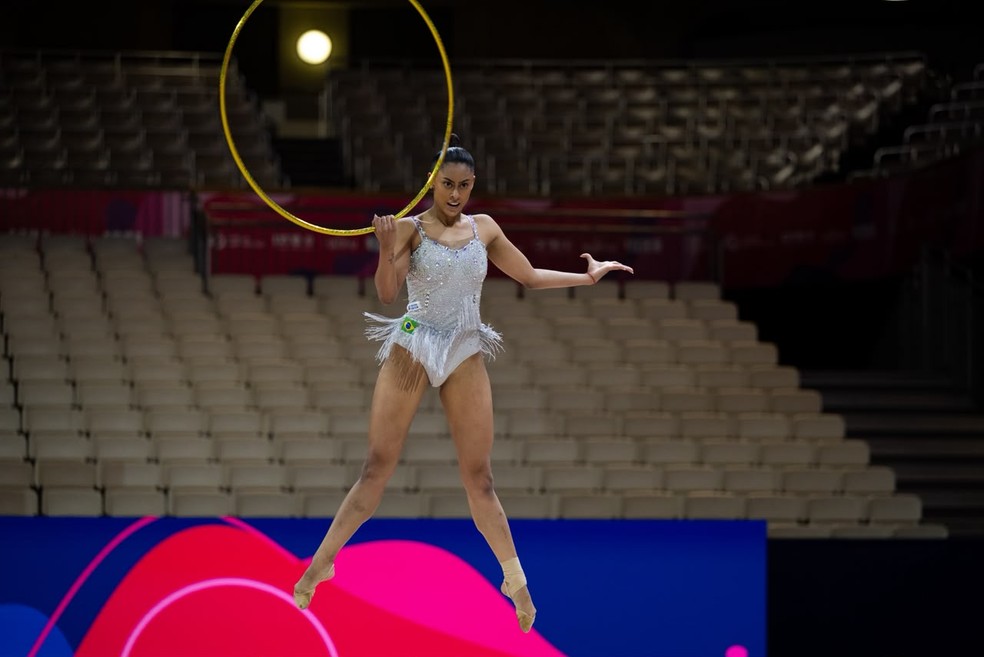 Bárbara Domingos: única brasileira no Mundial de Frankfurt que competirá nos quatro aparelhos da ginástica rítmica — Foto: MeloGym/CBG