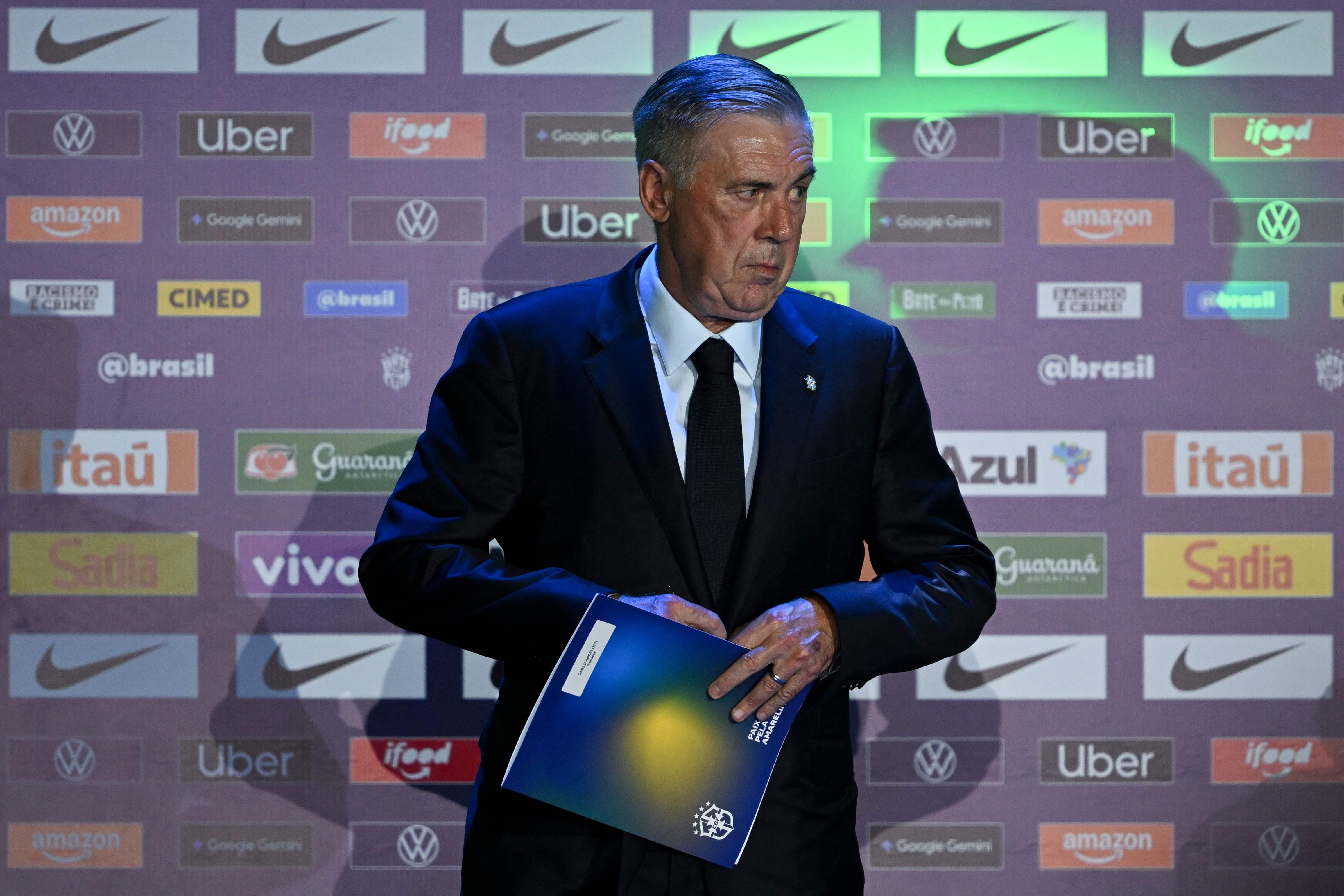 Mais da metade das seleções já fizeram suas convocações para Copa do Mundo; veja listas e quem ainda falta