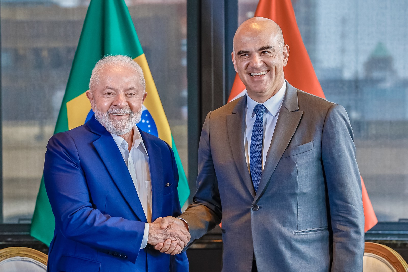 Presidente da República, Luiz Inácio Lula da Silva, durante encontro bilateral com o Presidente da Confederação Suíça, Alain Berset. — Foto: Ricardo Stuckert / PR