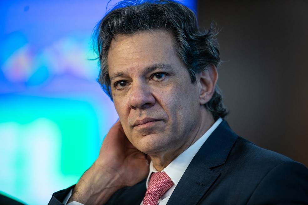 O ministro da Fazenda, Fernando Haddad, em evento no Palácio do Planalto — Foto: Brenno Carvalho / Agência O Globo