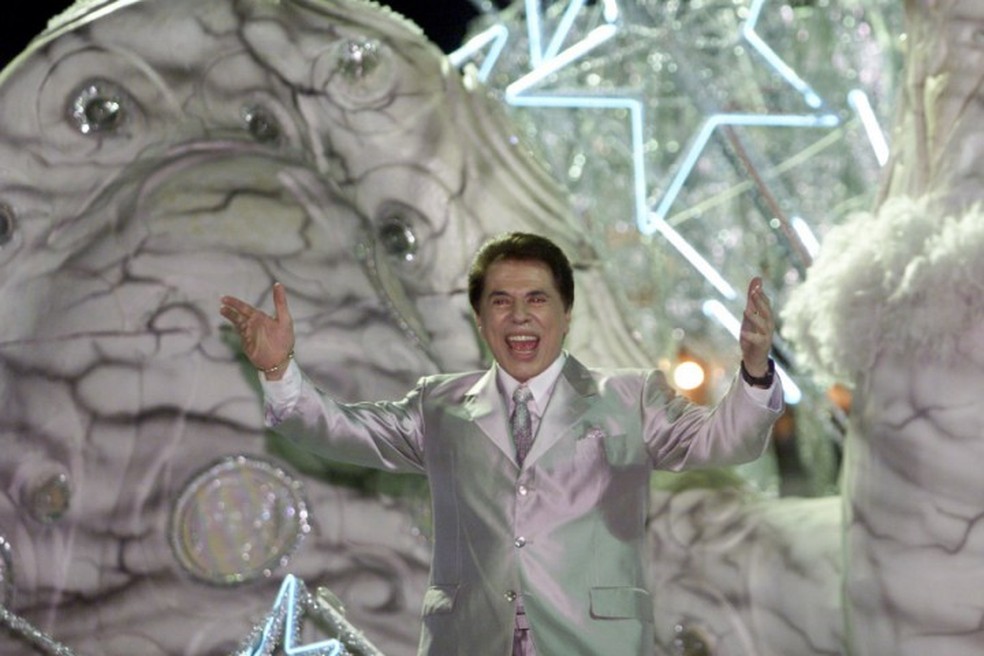 Silvio Santos foi enredo de escola de samba e tema de livros, série de TV e  musical de teatro
