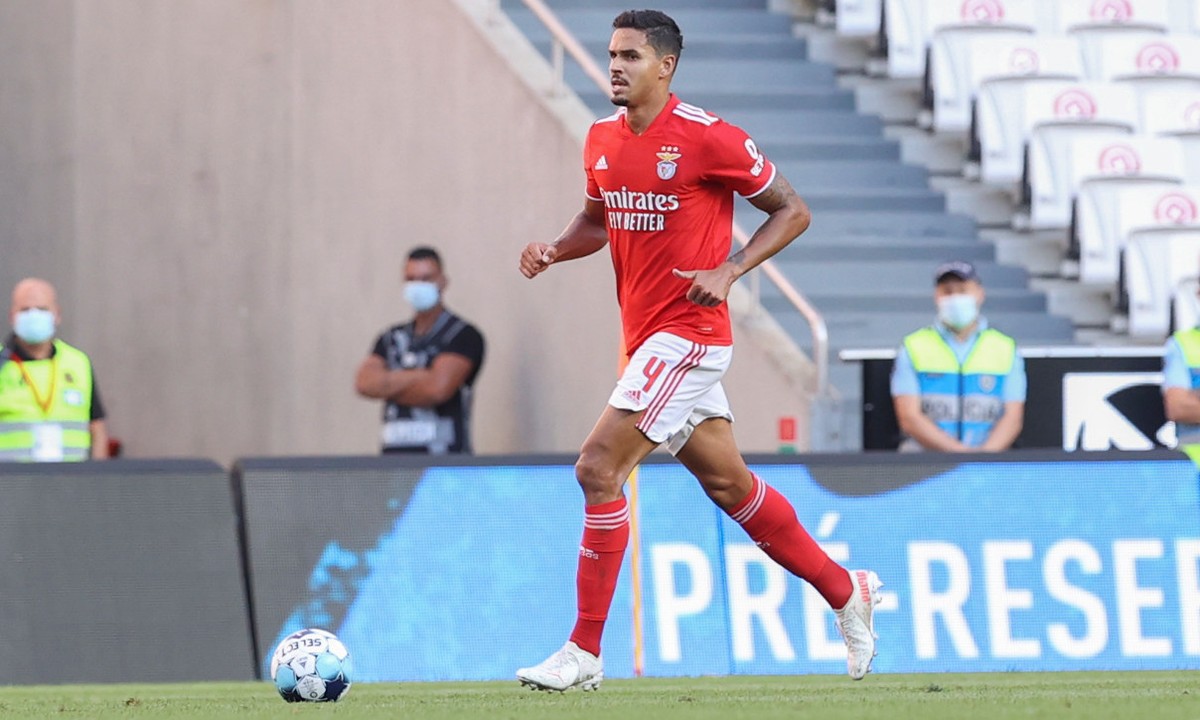 Lucas Veríssimo de volta ao Brasil? Flamengo e Corinthians de olho?