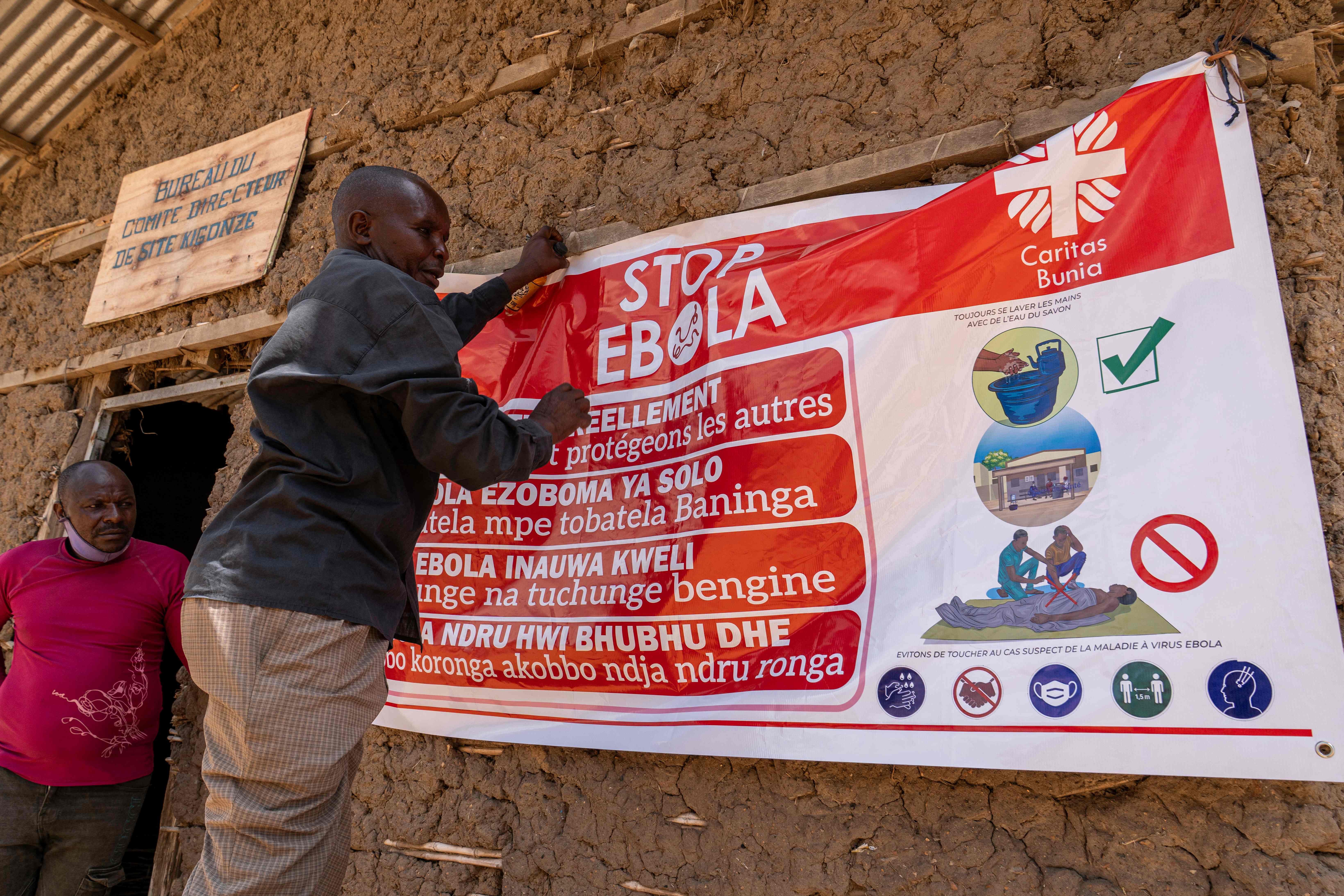 Ebola: Agência de Saúde da União Africana promete vacina para espécie Bundibugyo até o fim de 2026