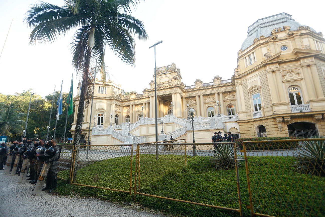 Rio tem de aproveitar alívio para  pôr as contas em ordem