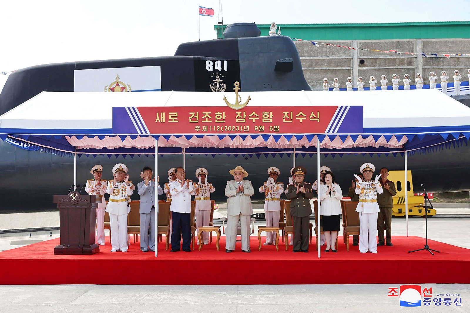 Submarino nuclear da Coreia do Norte foi anunciado nesta quinta-feira — Foto: AFP/KCNA