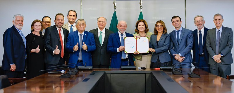 ‘Taxa das blusinhas’ era acertada, mas impopular. Em ano eleitoral, Lula recuou