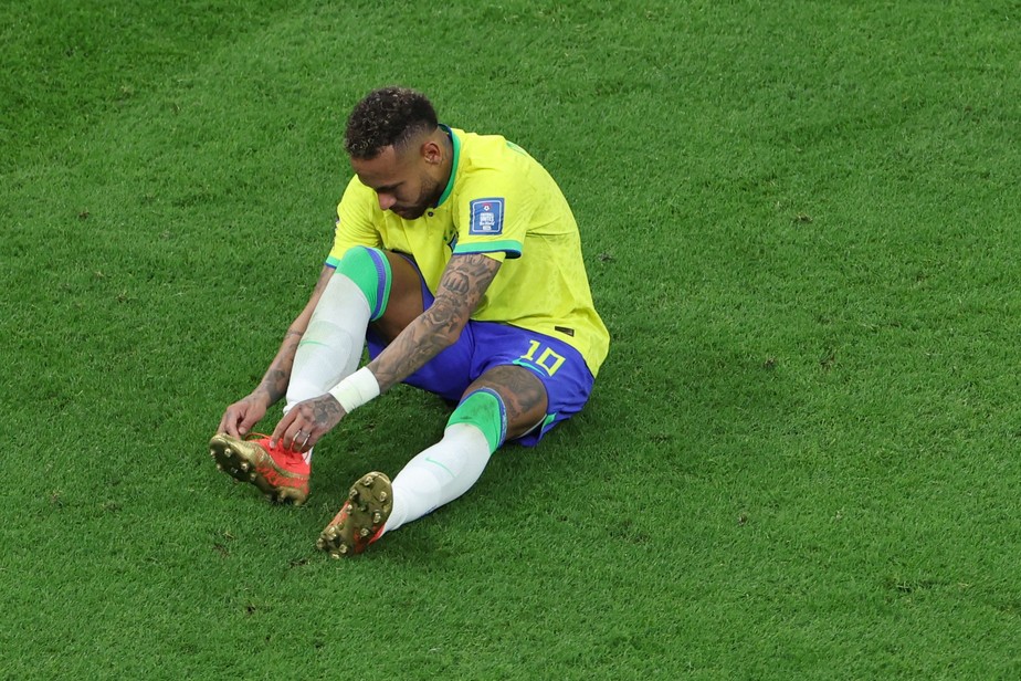 Por que Neymar não está jogando? Saiba quando atacante poderá voltar a  atuar