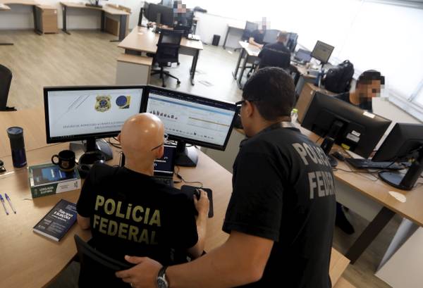 Software de Israel e dados na nuvem: como a PF tenta recuperar conteúdo de  celulares de investigados por atos golpistas