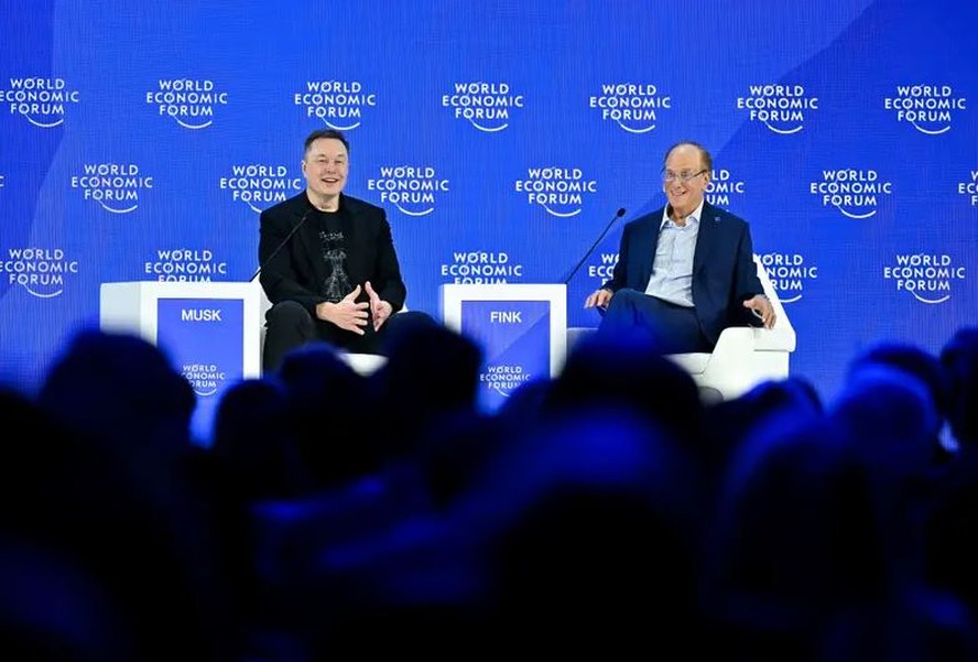 IA será mais inteligente que humanos em cinco anos, diz Musk, em Davos
