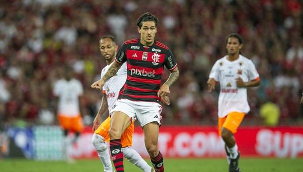 Flamengo informa que sete jogadores não serão relacionados para a partida contra o Bolívar