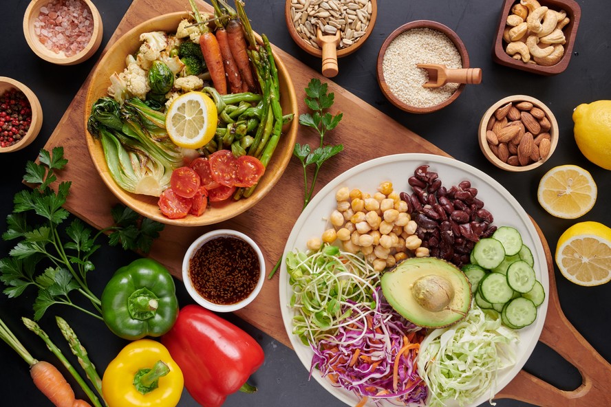 Janeiro vegano': estudo mostra como passar 1 mês sem alimentos de