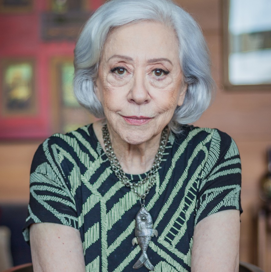 Fernanda Montenegro volta ao teatro com leitura dramatizada de Simone ...