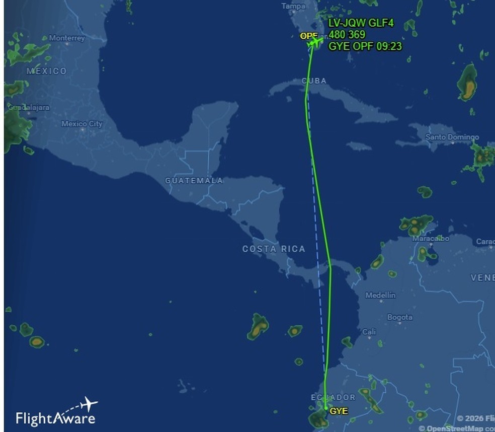 Sites que monitoram tr&aacute;fefo a&eacute;reo mostram rota de voo que levaria Fl&aacute;vio Bolsonaro &mdash; Foto: Reprodu&ccedil;&atilde;o