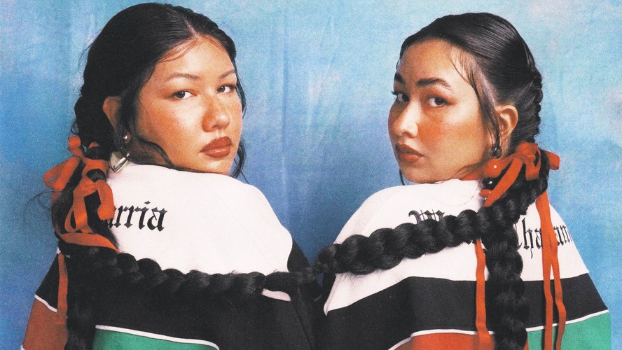 As irmãs Thali, de 32 anos, e Gabi Zukeram, de 30, donas do perfil 'Two Lost Kids'