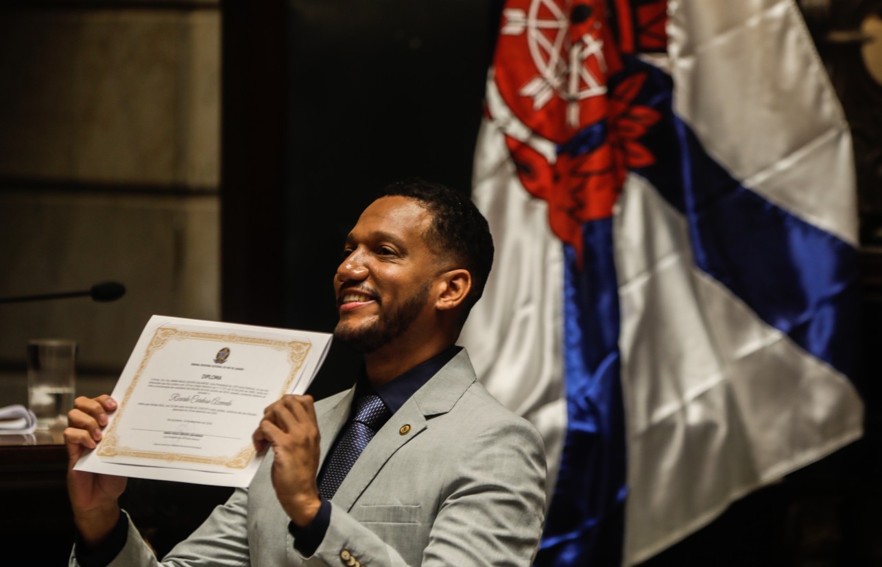 Criador do movimento pelo fim da escala 6×1 estará na plateia de Lula no debate da TV Globo