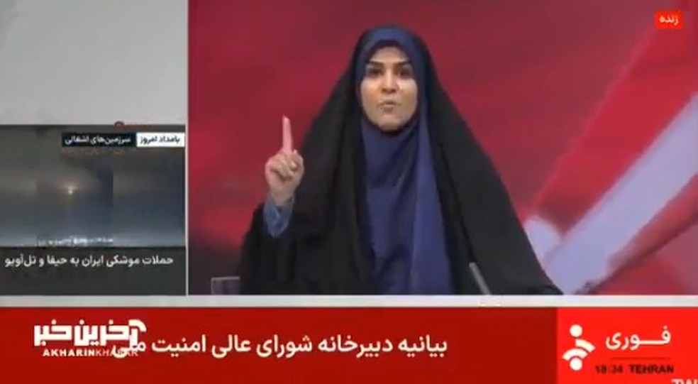 Ataque israelense alcança a televisão estatal iraniana em Teerã — Foto: Reprodução